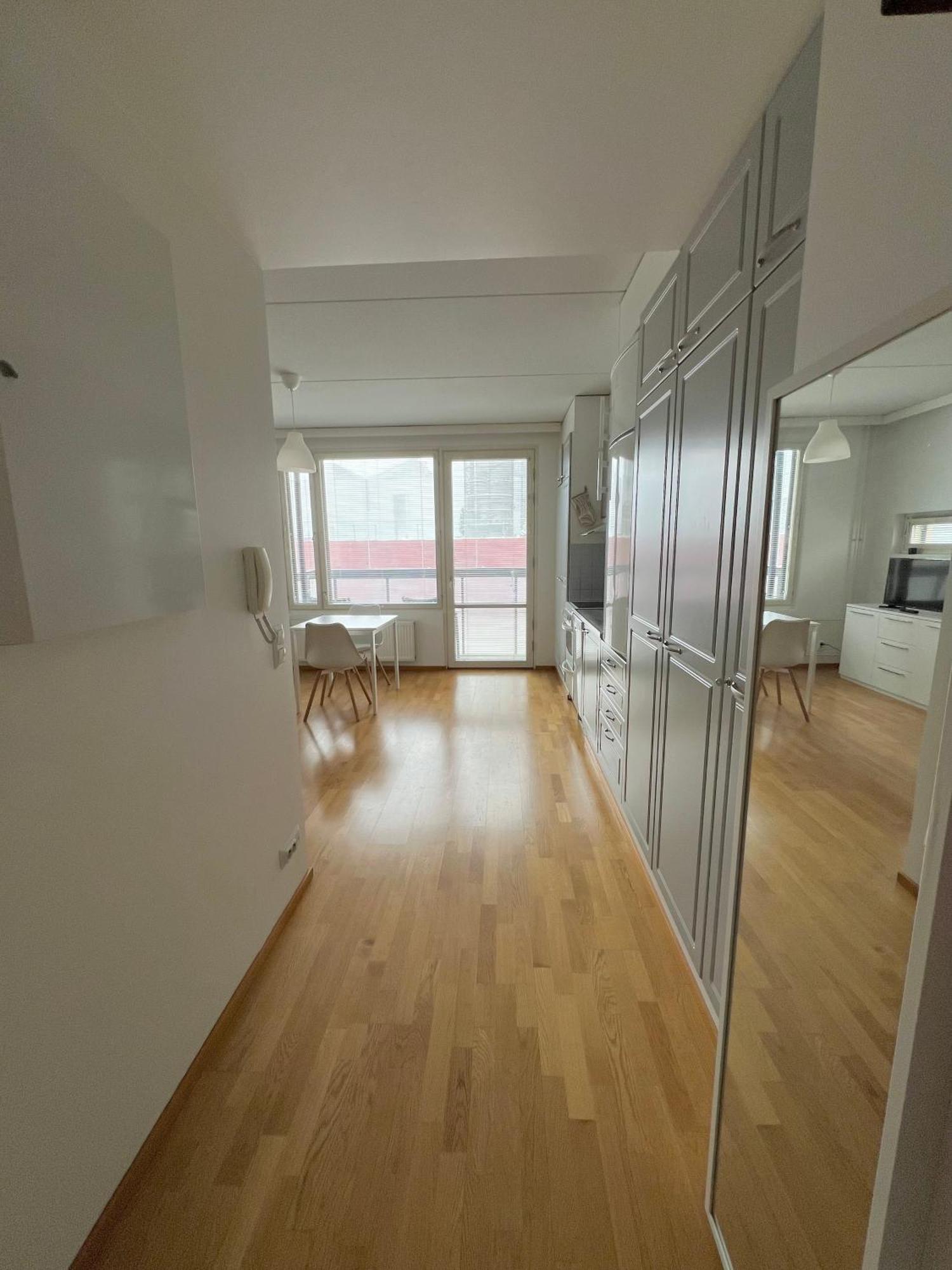 Appartement Next To Sello And Leppaevaara Train Station *